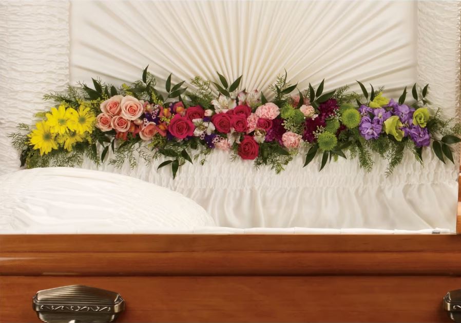 Georgous Garland Tribute